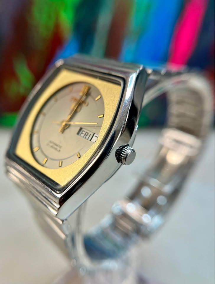 Vintage Seiko 5 TV Dial 21 Jewel Movement