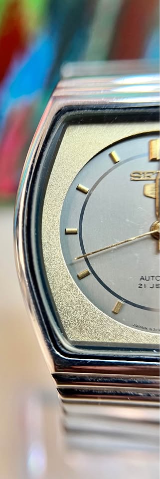 Vintage Seiko 5 TV Dial 21 Jewel Movement